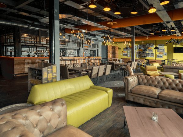 Ellenders Bar Restaurant Body 001