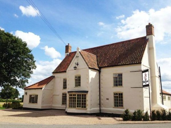 Ye Olde Red Lion 001